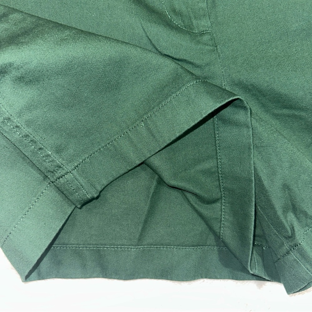 J. Crew Mercantile Forest Floor Green 5” Classic Chino Shorts NWT Size 14 - Picture 2 of 10